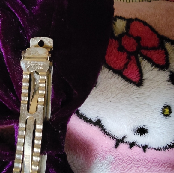 VTG Oversized Velvet Bow Phillips "Big Clip" The Madonna Bow Vintage Acc… - Picture 9 of 14